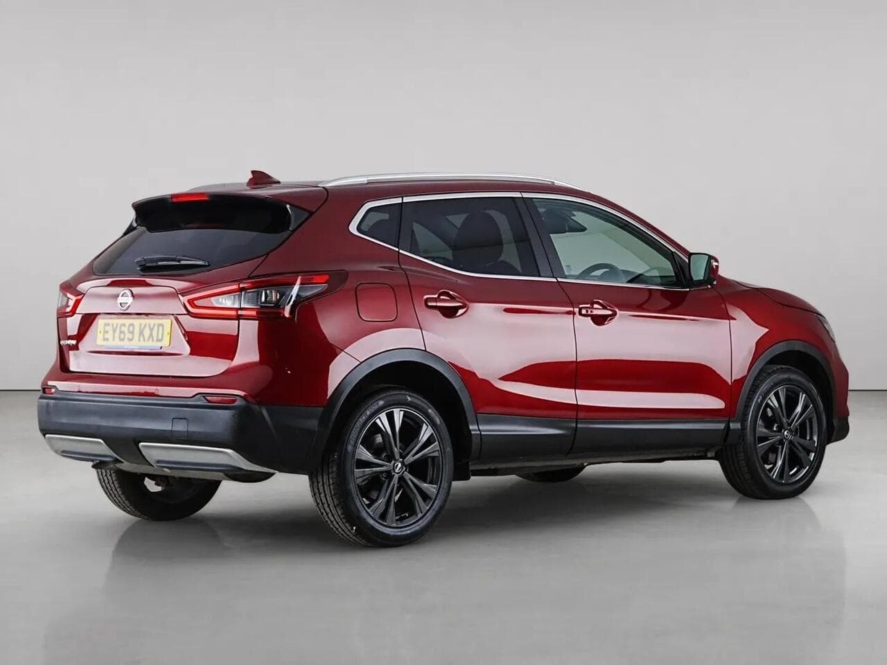 Nissan Qashqai thumbnail Inconclusive
