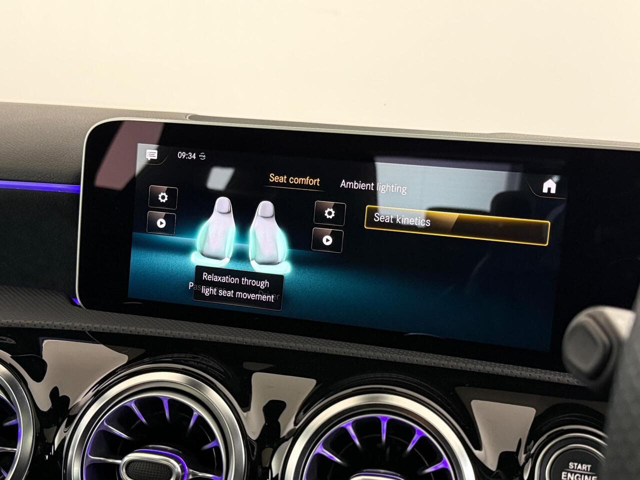 Mercedes-Benz A Class thumbnail Infotainment System