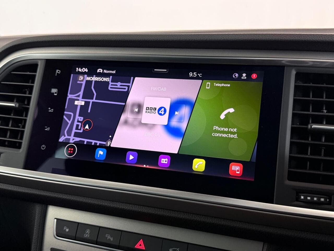 SEAT Ateca thumbnail Infotainment System