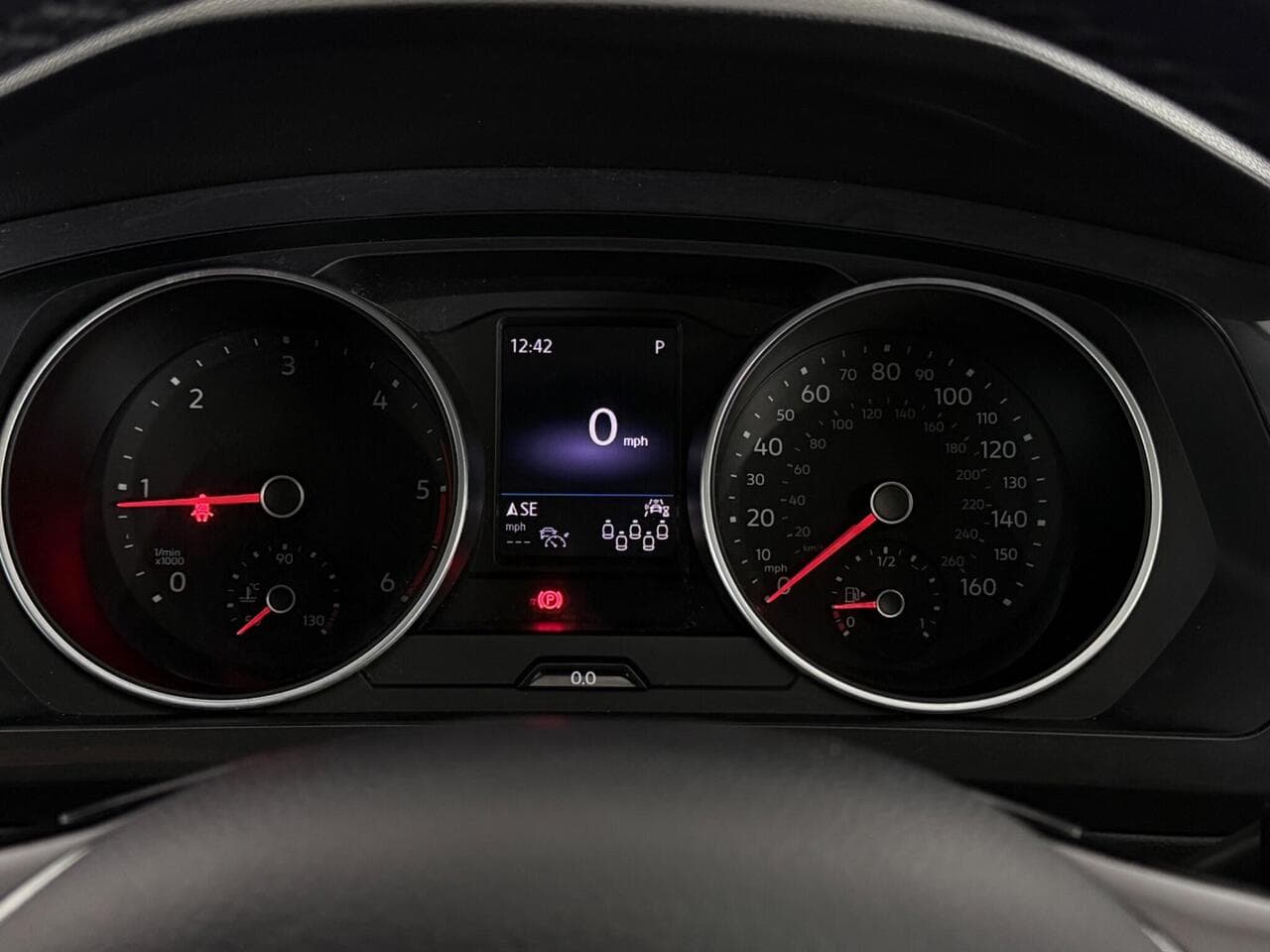 Volkswagen Tiguan Allspace thumbnail Driver Instruments