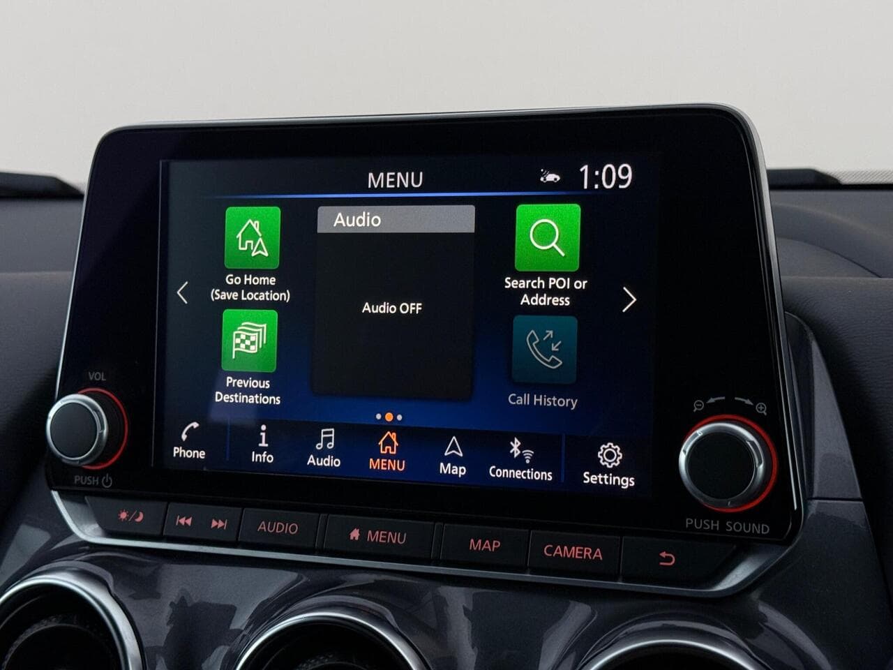 Nissan Juke thumbnail Infotainment System