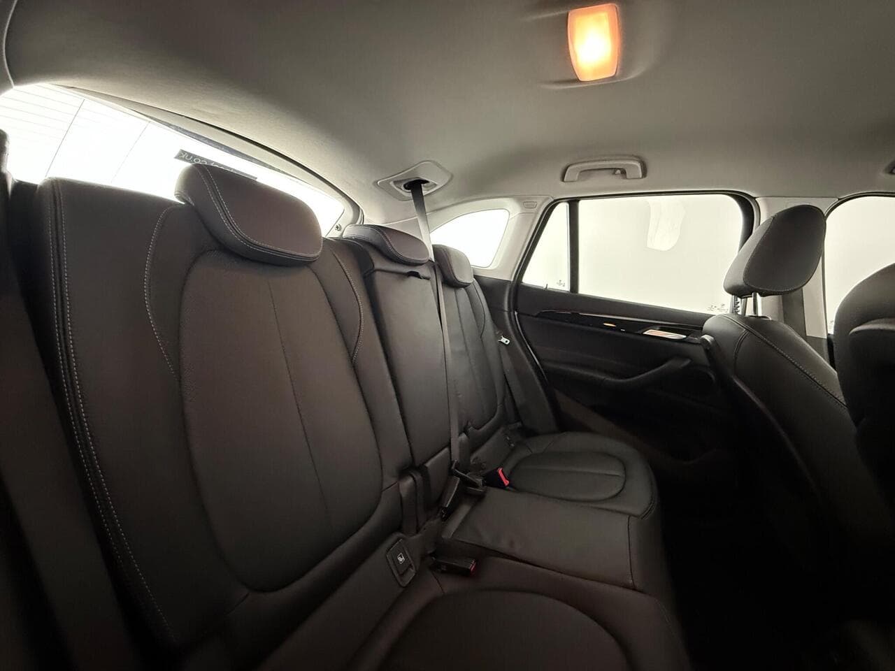 BMW X1 thumbnail Seats Rear