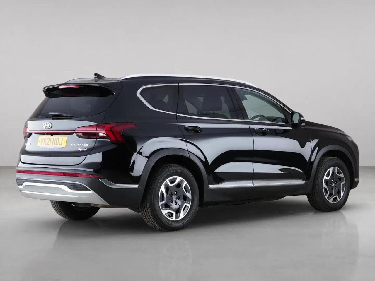 Hyundai Santa Fe thumbnail Rear Right