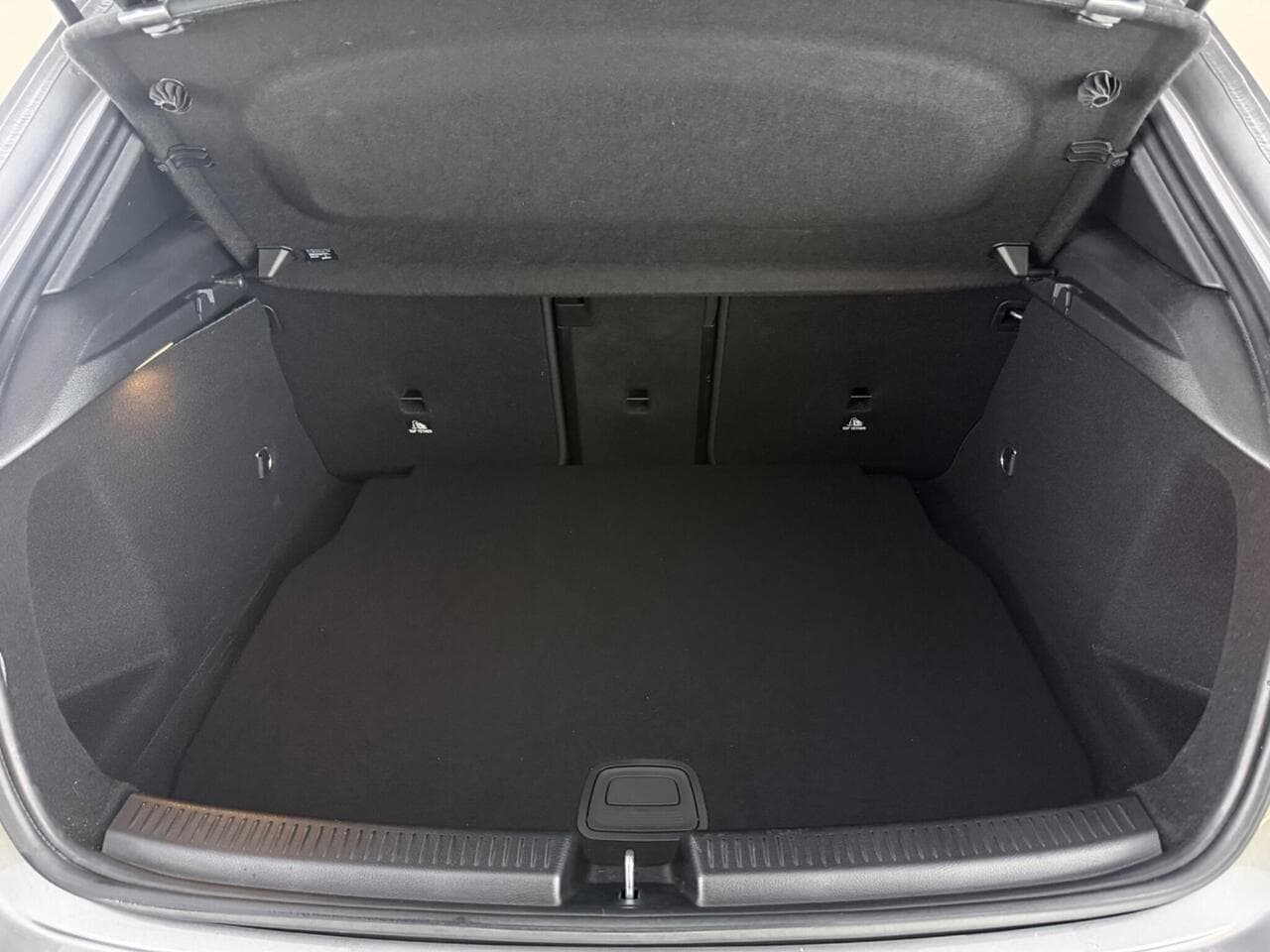 Mercedes-Benz A Class thumbnail Boot