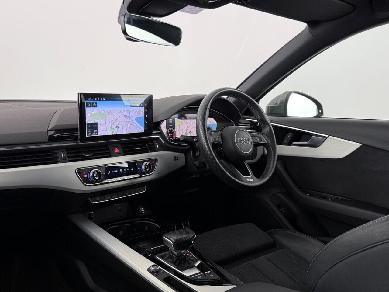 Audi A4 thumbnail Interior Front