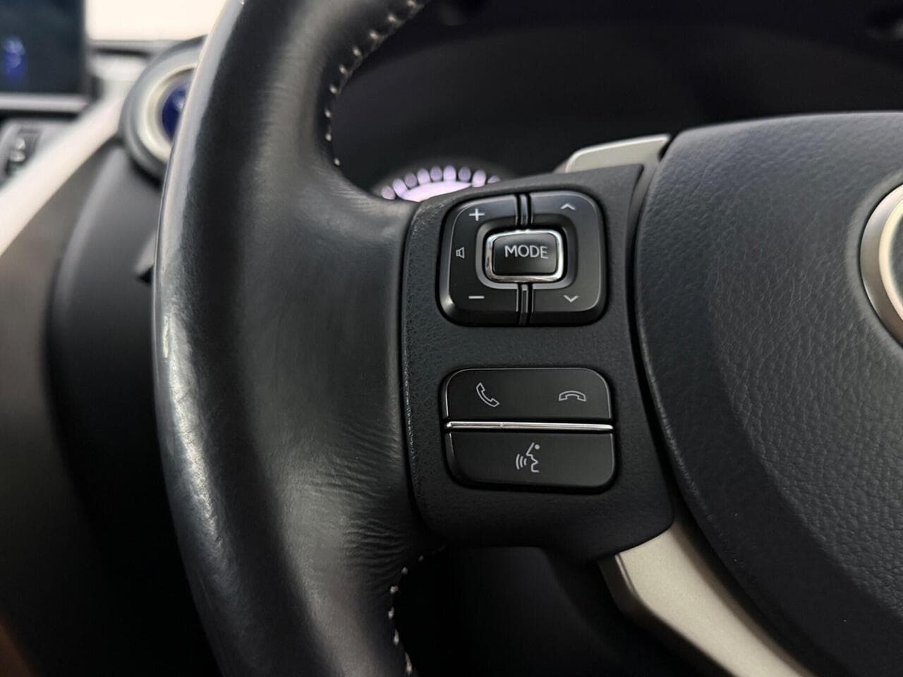 Lexus NX thumbnail Misc Controls