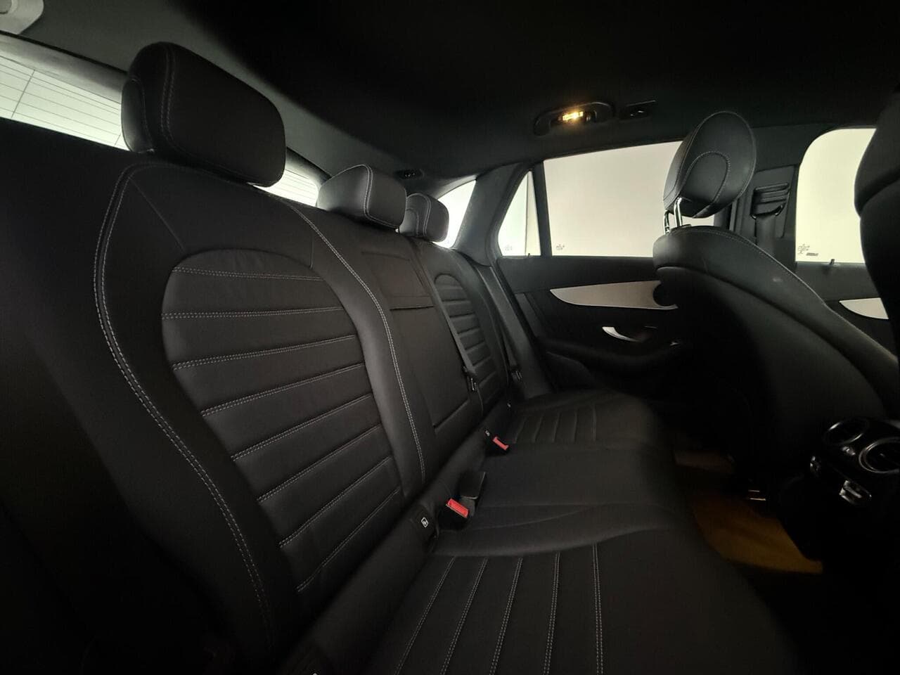 Mercedes-Benz GLC thumbnail Seats Rear
