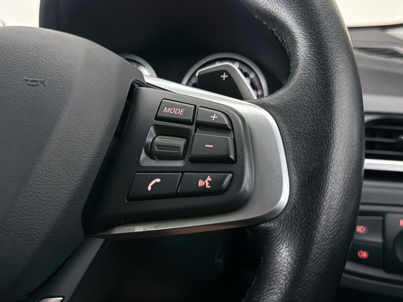 BMW X2 thumbnail Misc Controls