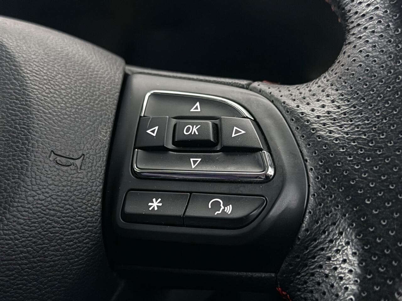 MG MG ZS thumbnail Misc Controls