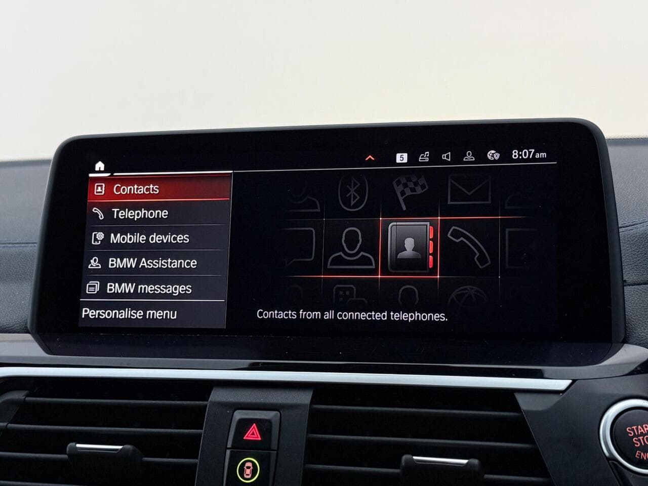 BMW X4 thumbnail Infotainment System