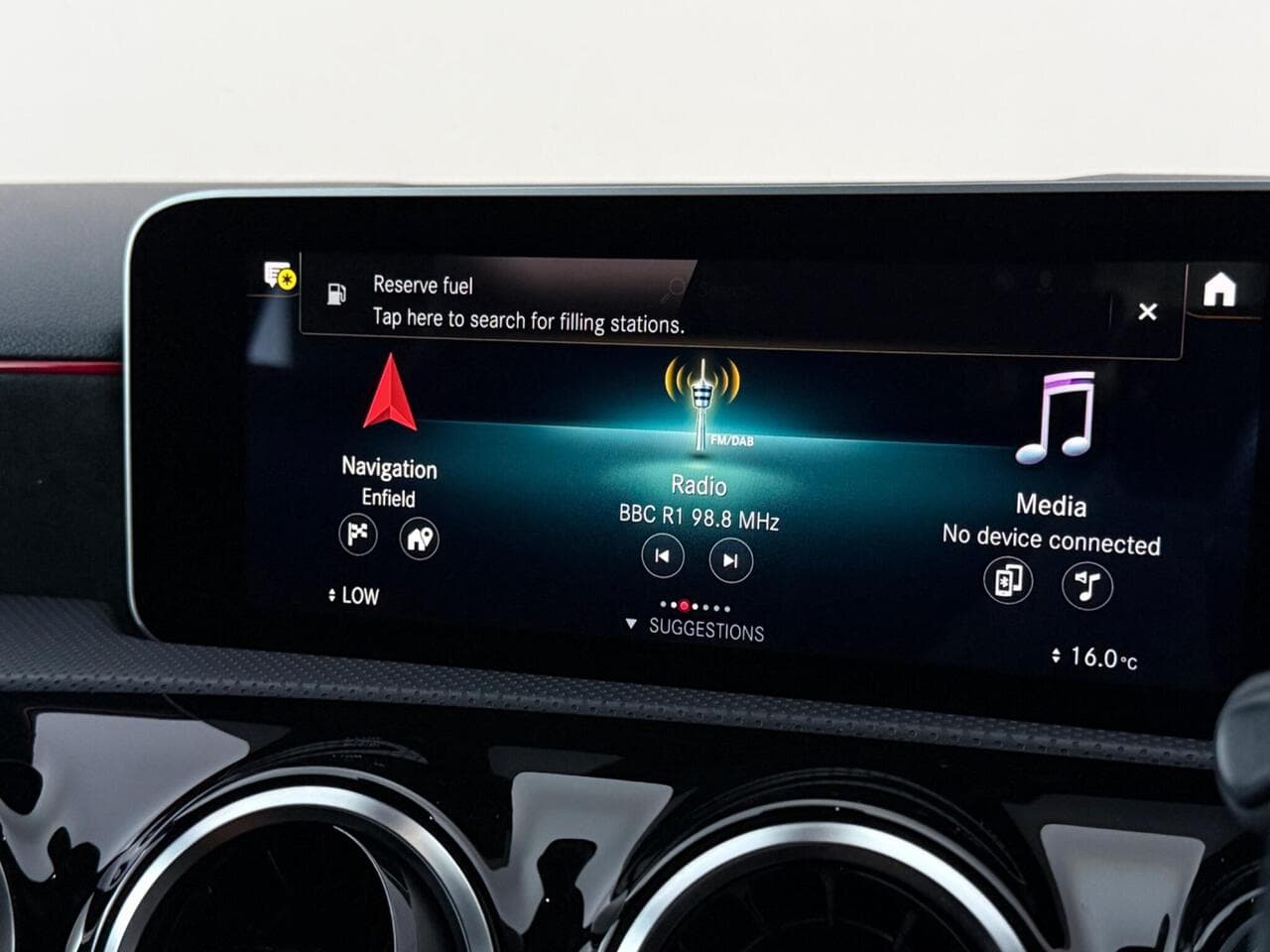 Mercedes-Benz A Class thumbnail Infotainment System
