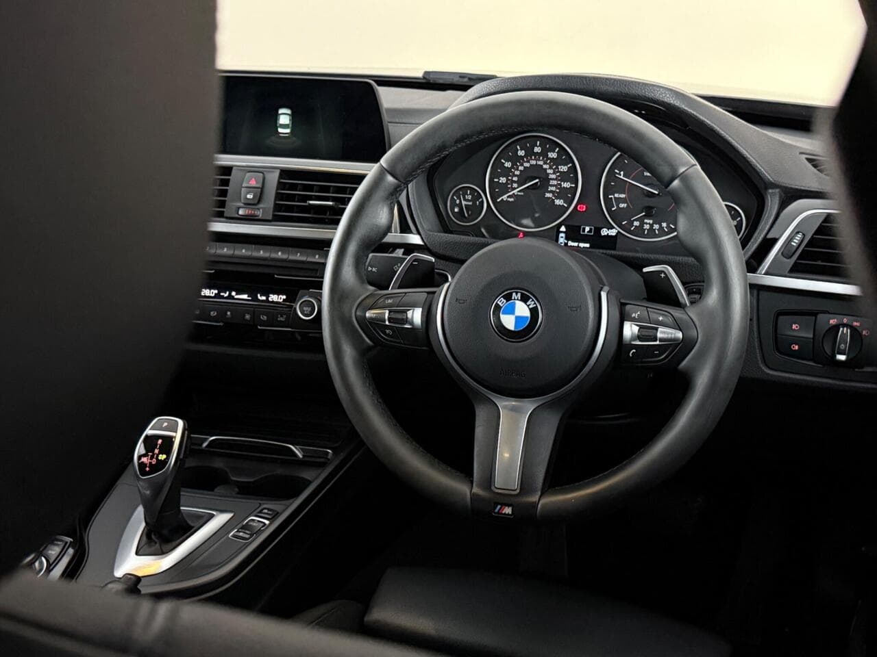 BMW 3 Series thumbnail Steering Wheel