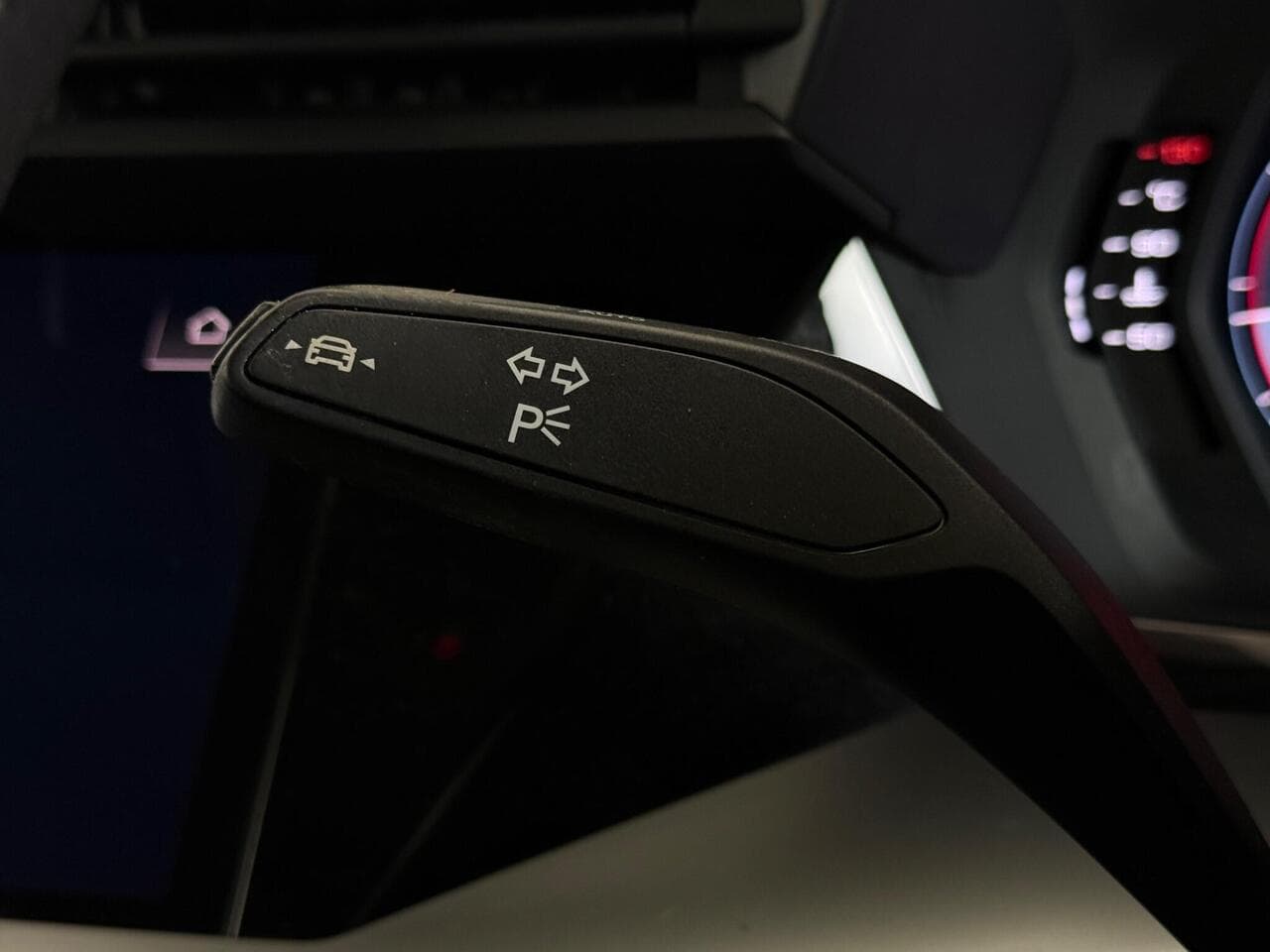 Audi A3 thumbnail Misc Controls