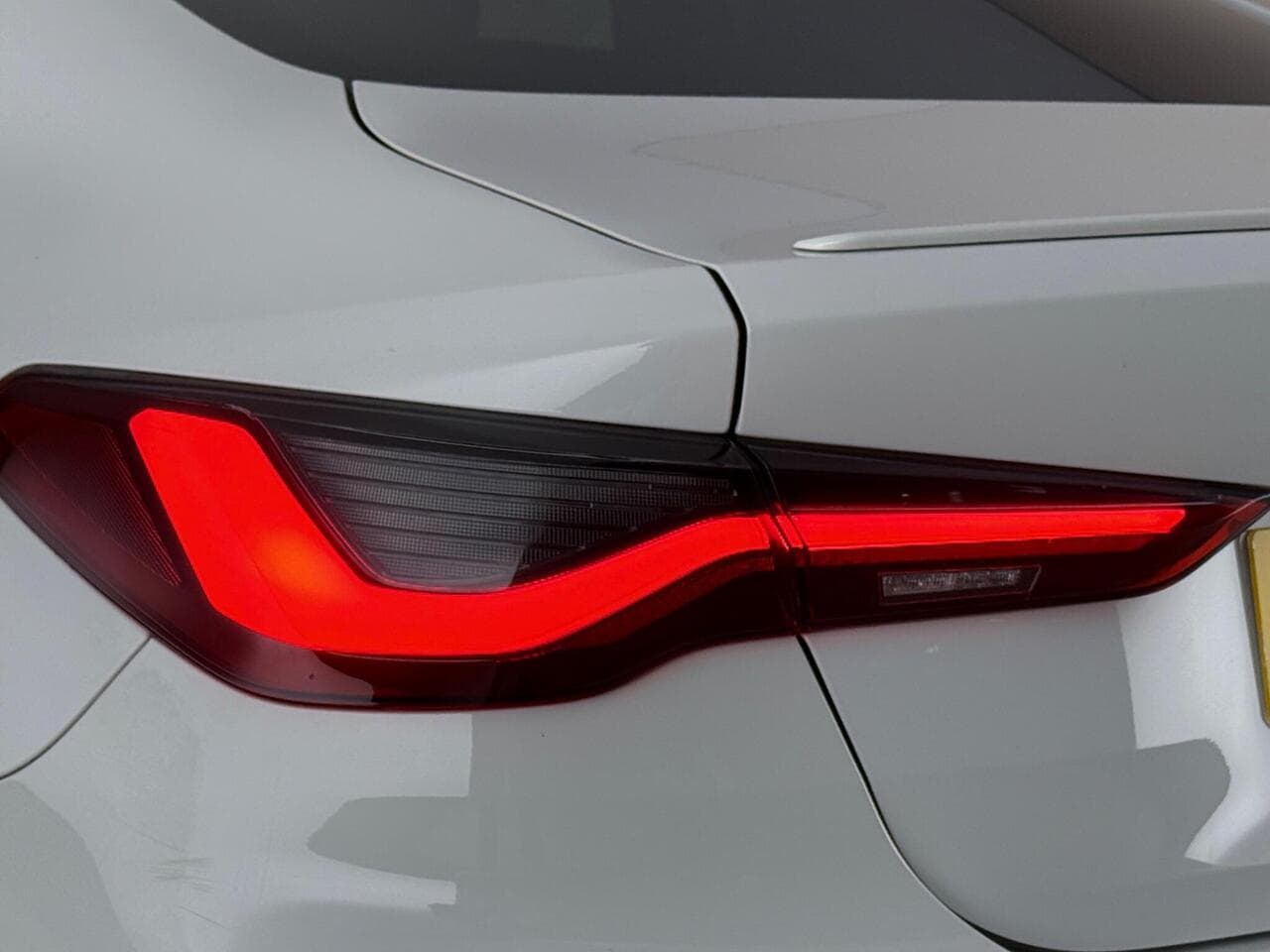 BMW 4 Series thumbnail Lights Rear