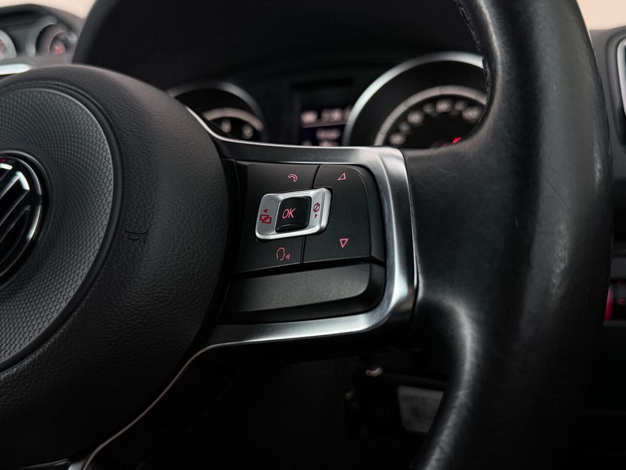 Volkswagen Scirocco thumbnail Misc Controls