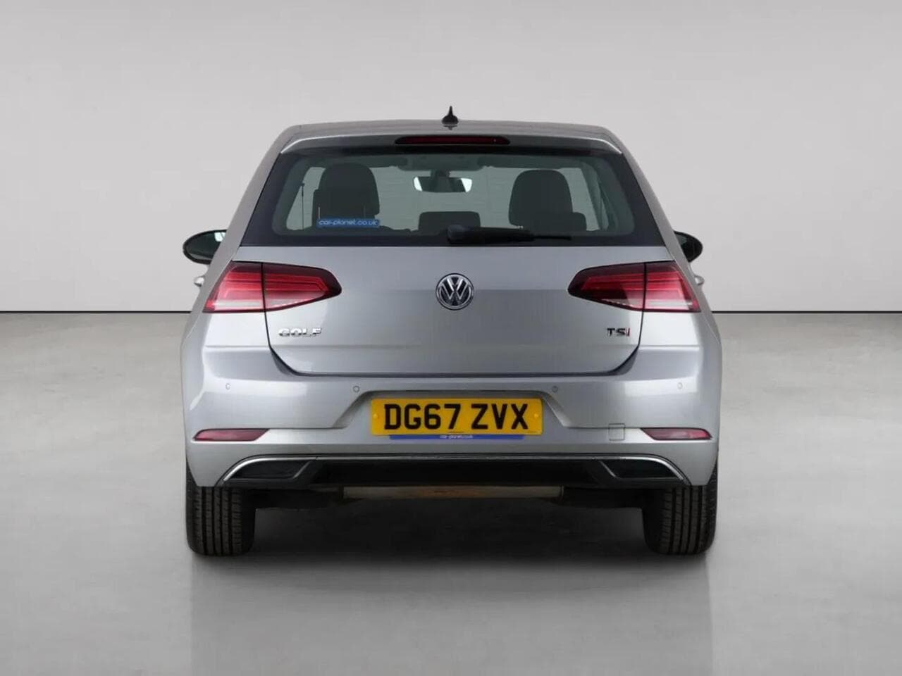 Volkswagen Golf thumbnail Rear