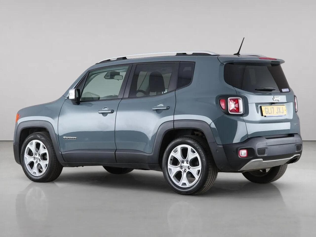 Jeep Renegade thumbnail Rear Left