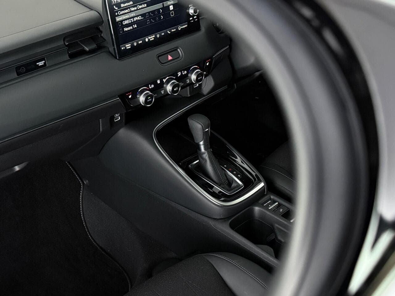 Honda HR-V thumbnail Steering Wheel