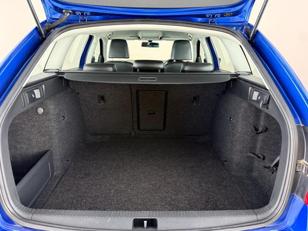 Skoda Octavia thumbnail Boot