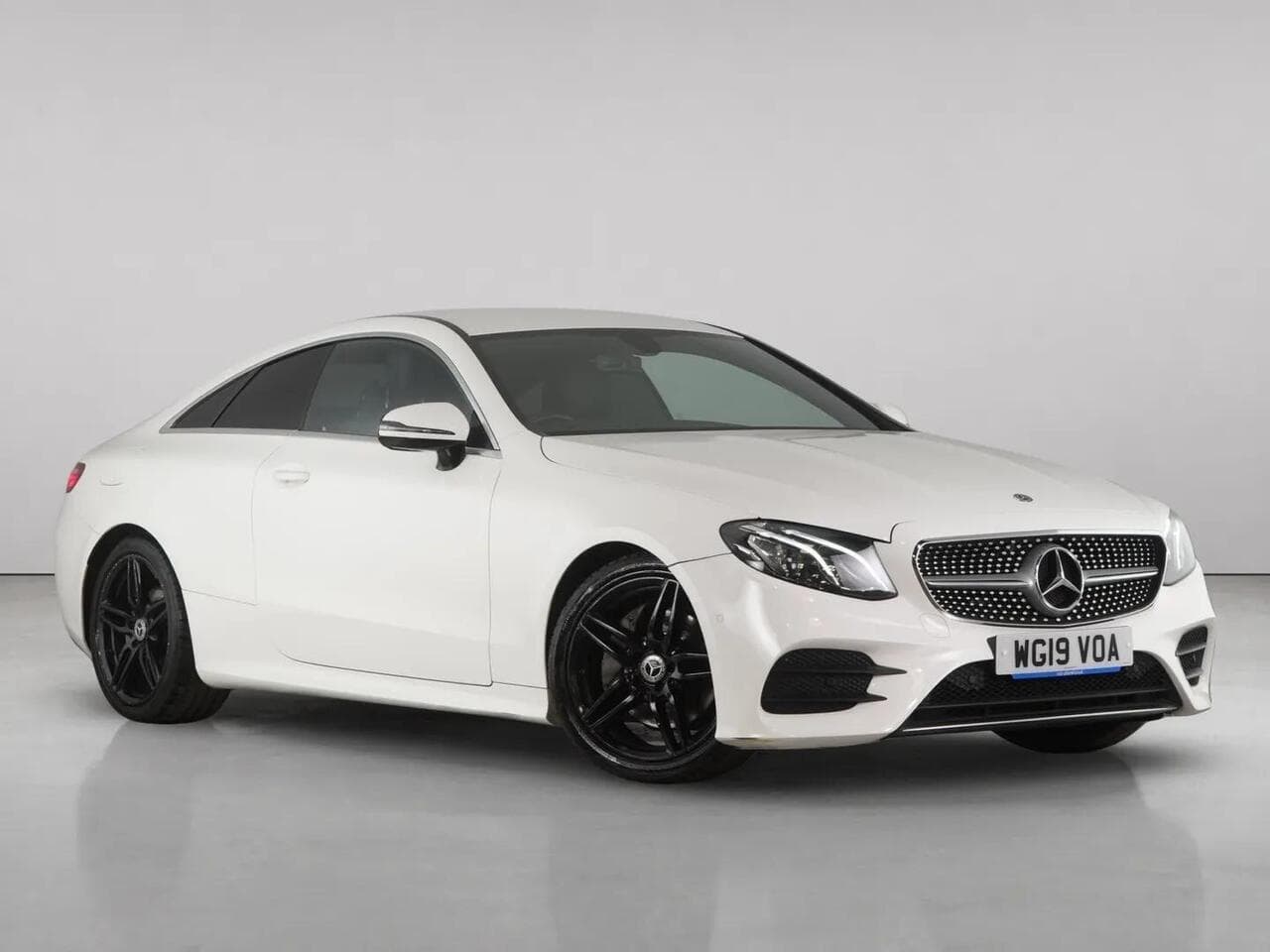 Mercedes-Benz E Class - Mercedes-Benz E Class 2.0 E220d AMG Line Coupe 2dr Diesel G-Tronic+ Euro 6 (s/s) (194 ps)