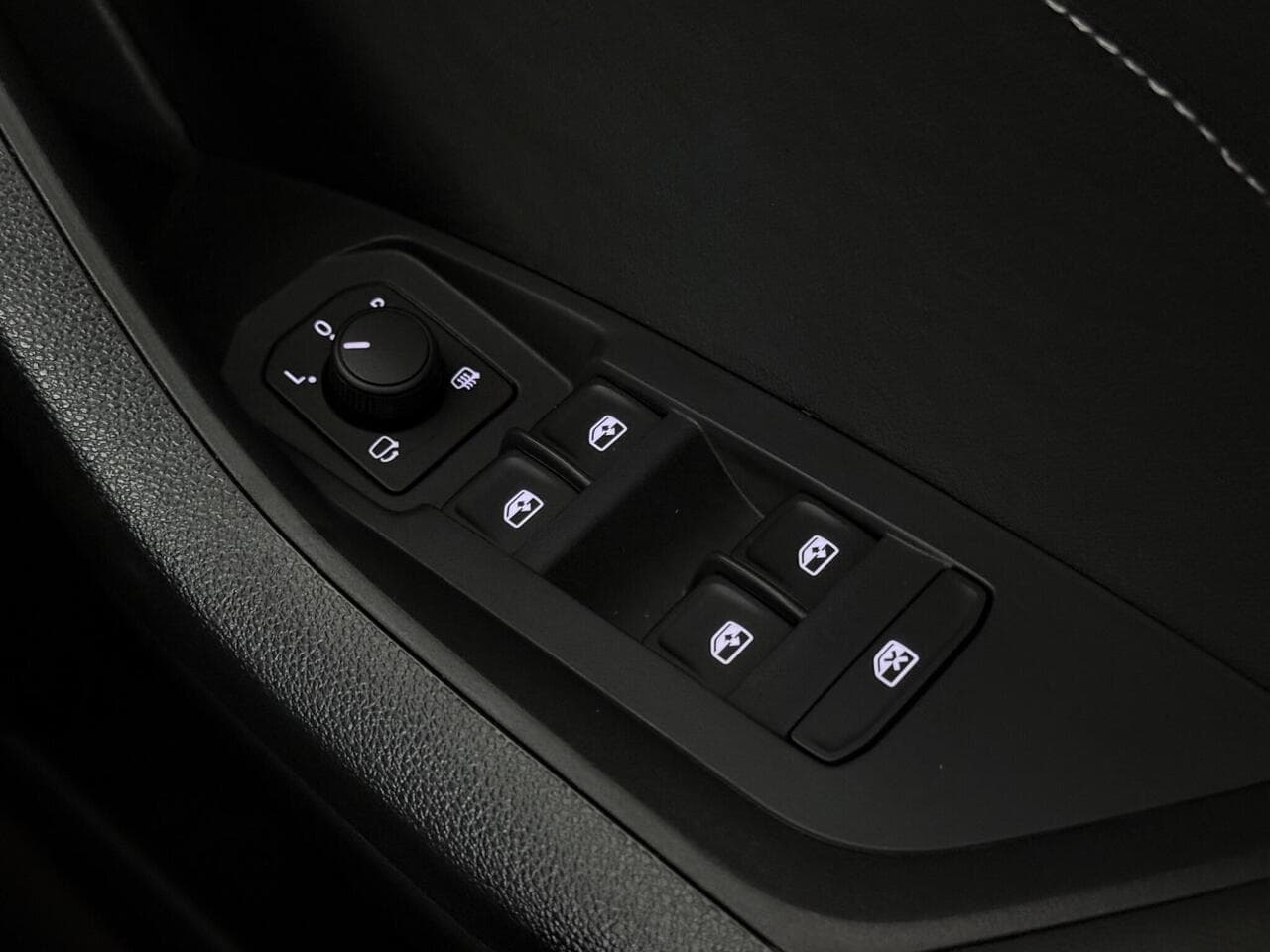 Skoda Kodiaq thumbnail Misc Controls