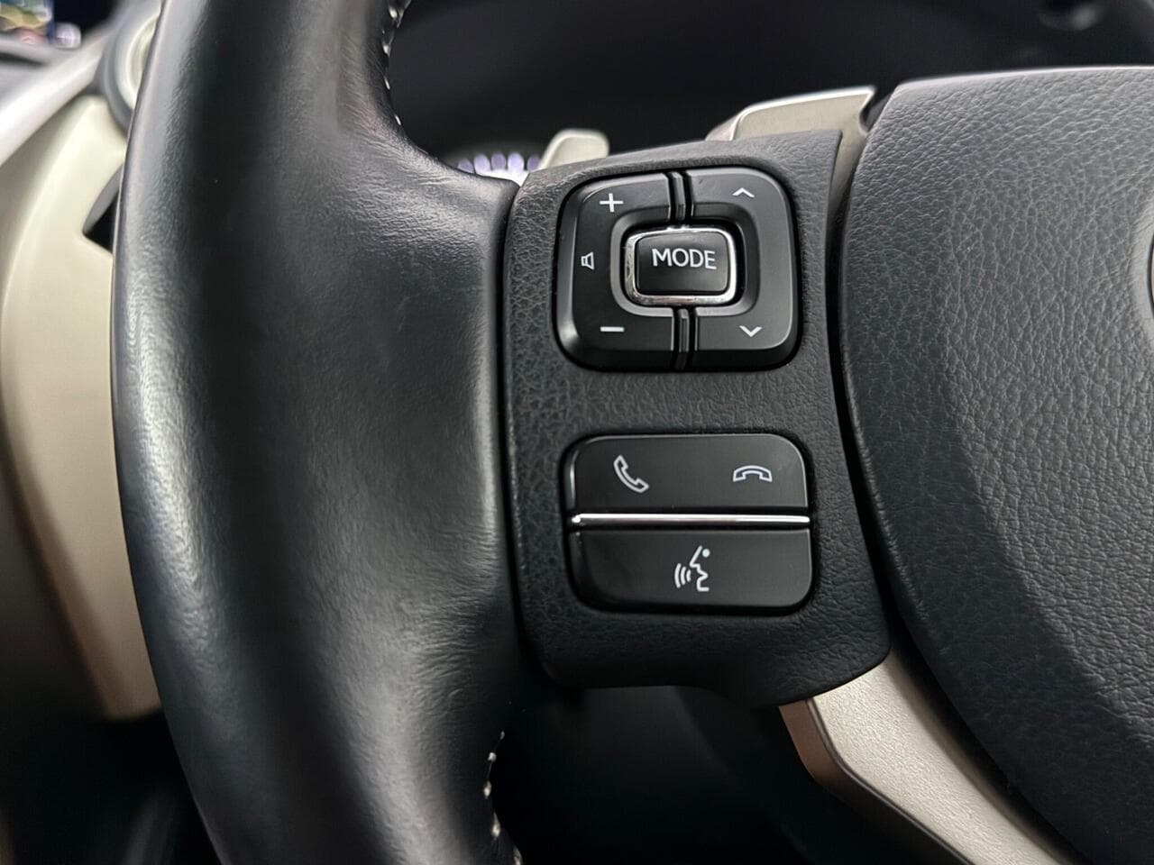 Lexus NX thumbnail Misc Controls