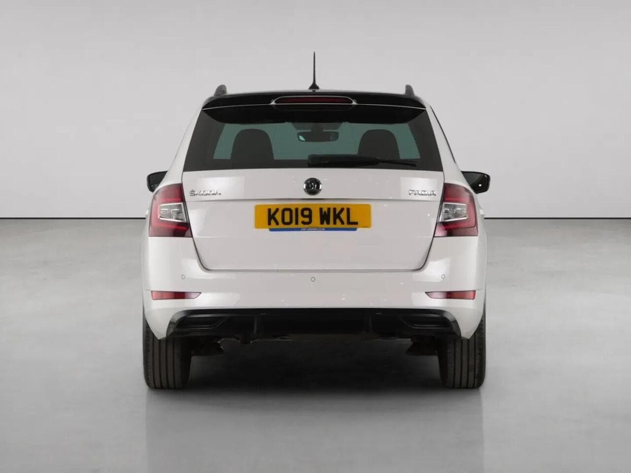 Skoda Fabia thumbnail Rear