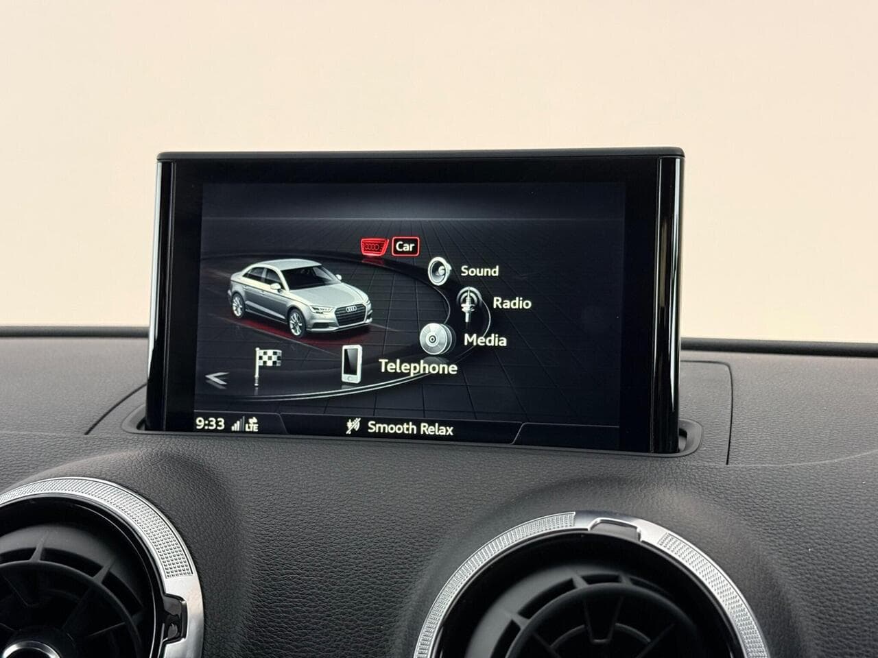 Audi A3 thumbnail Infotainment System