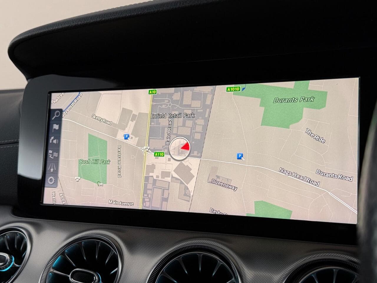Mercedes-Benz E Class thumbnail Infotainment System