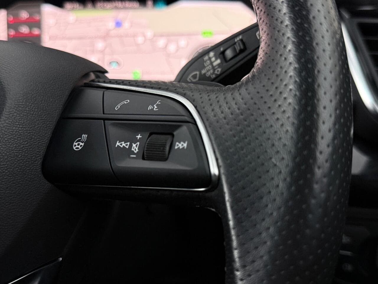 Audi Q5 thumbnail Misc Controls
