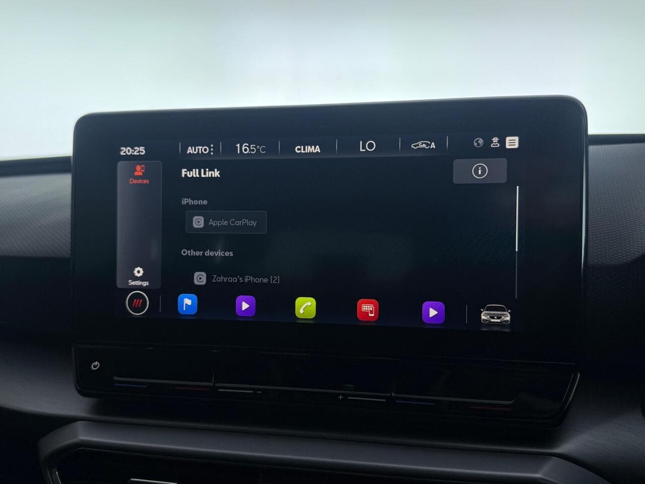 SEAT Leon thumbnail Infotainment System