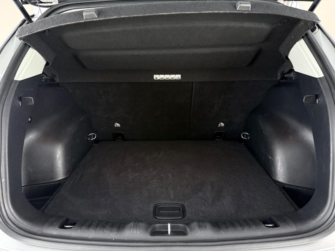 Jeep Compass thumbnail Boot