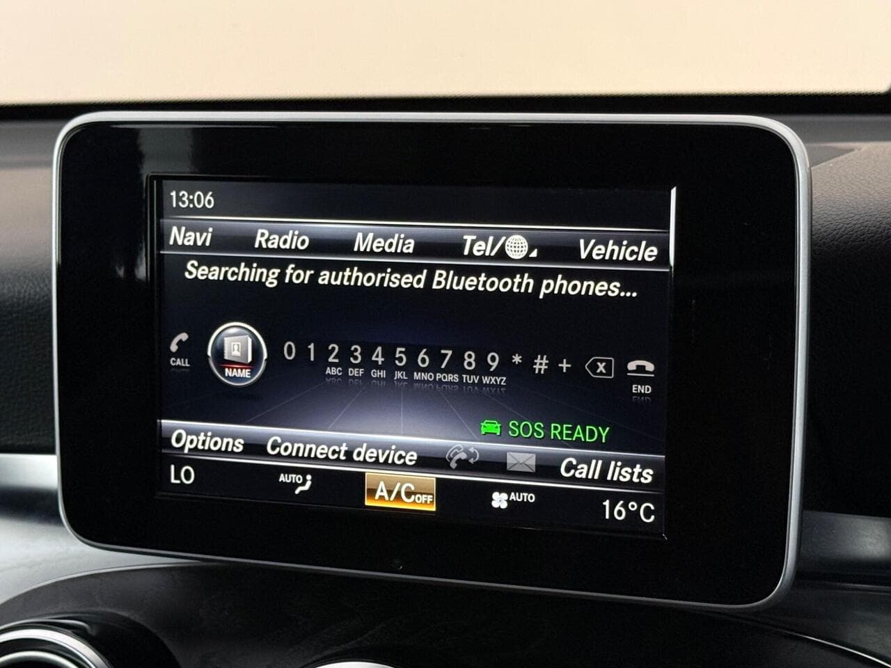 Mercedes-Benz GLC thumbnail Infotainment System