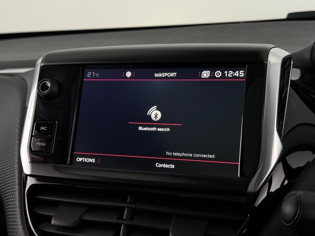 Peugeot 2008 thumbnail Infotainment System