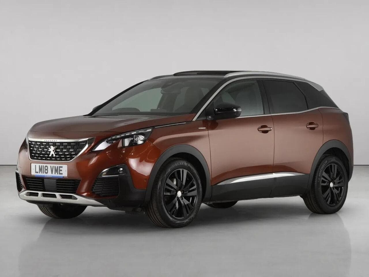 Peugeot 3008 thumbnail Front Left