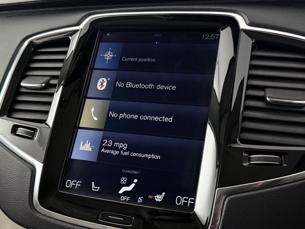 Volvo XC90 thumbnail Infotainment System