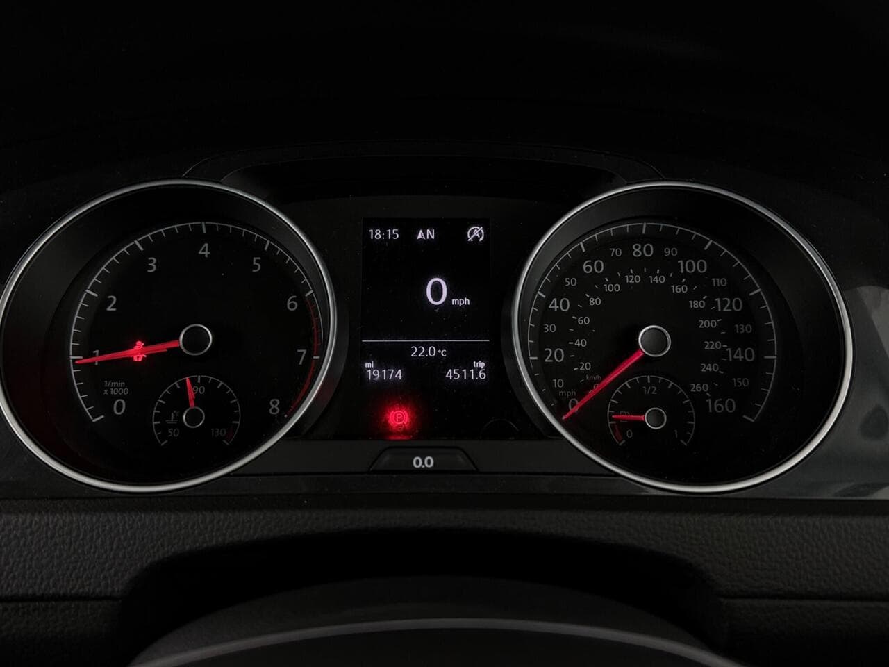 Volkswagen Golf thumbnail Driver Instruments