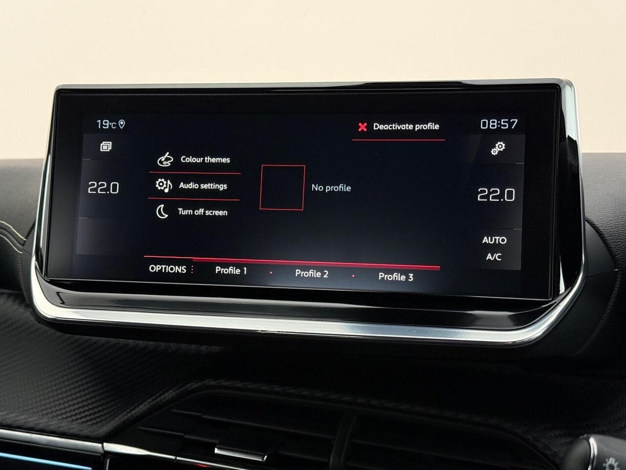 Peugeot 2008 thumbnail Infotainment System