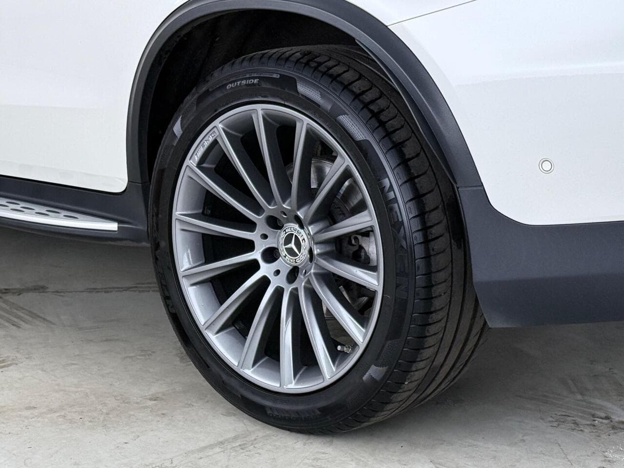 Mercedes-Benz GLC thumbnail Wheel