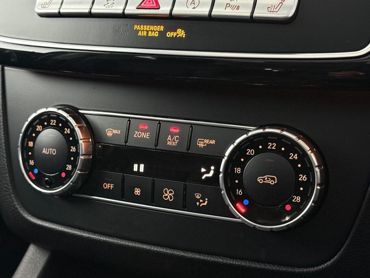 Mercedes-Benz GLE thumbnail Misc Controls
