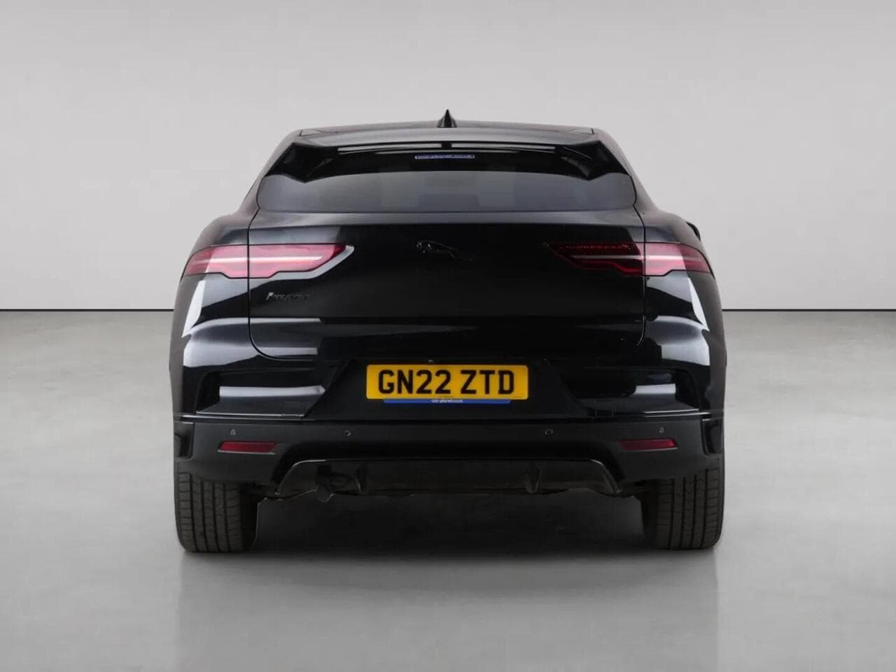 Jaguar I-PACE thumbnail Rear