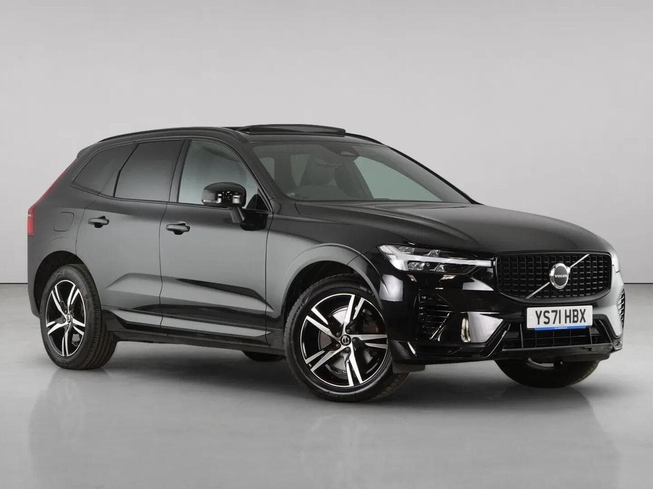 Volvo XC60 - Volvo XC60 2.0h T6 Recharge 11.6kWh R-Design SUV 5dr Petrol Plug-in Hybrid Auto AWD Euro 6 (s/s) (340 ps)