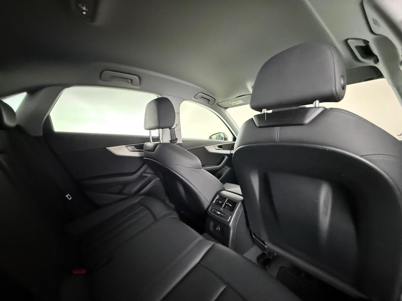 Audi A4 thumbnail Inconclusive