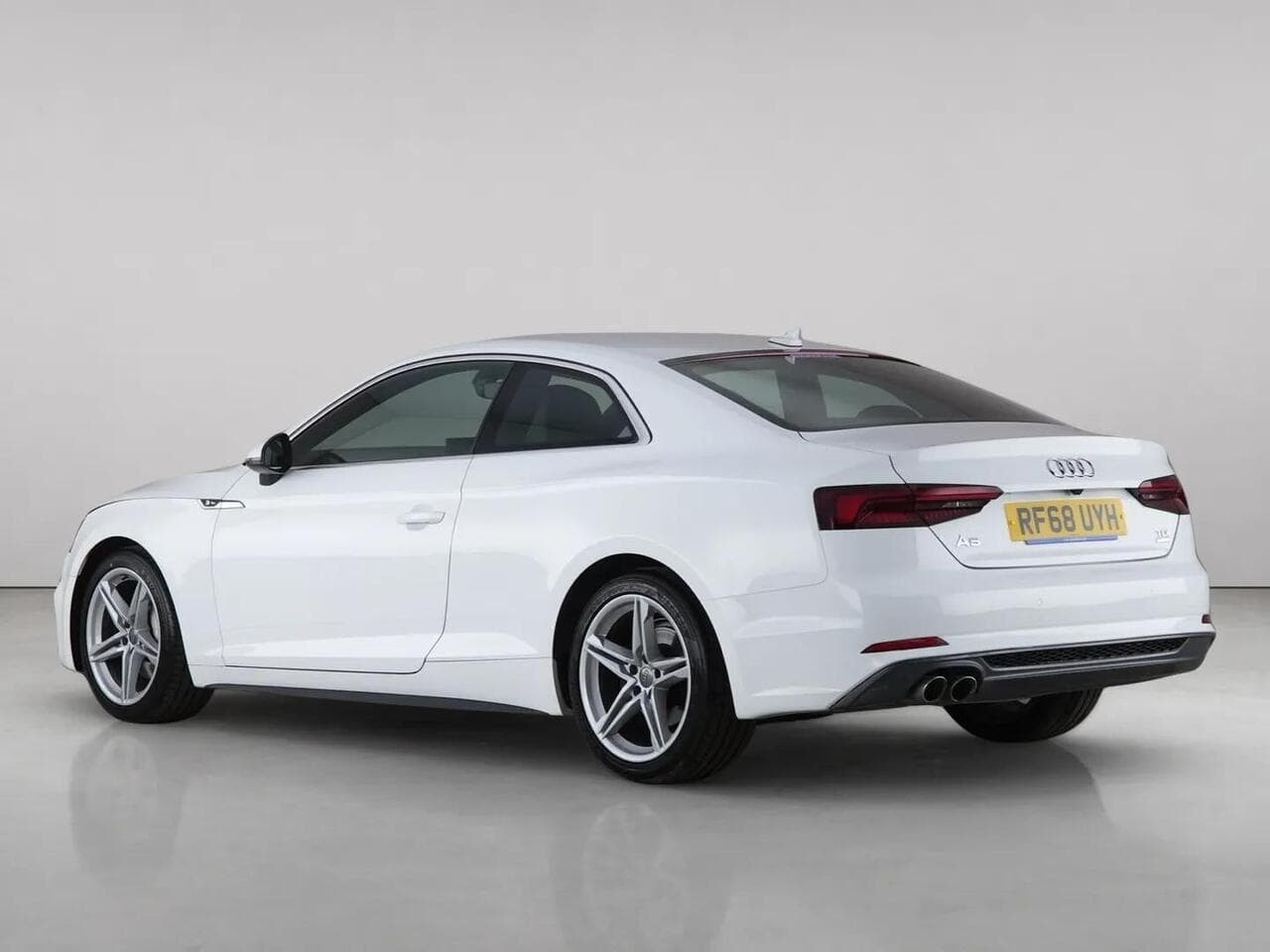 Audi A5 thumbnail Rear Left