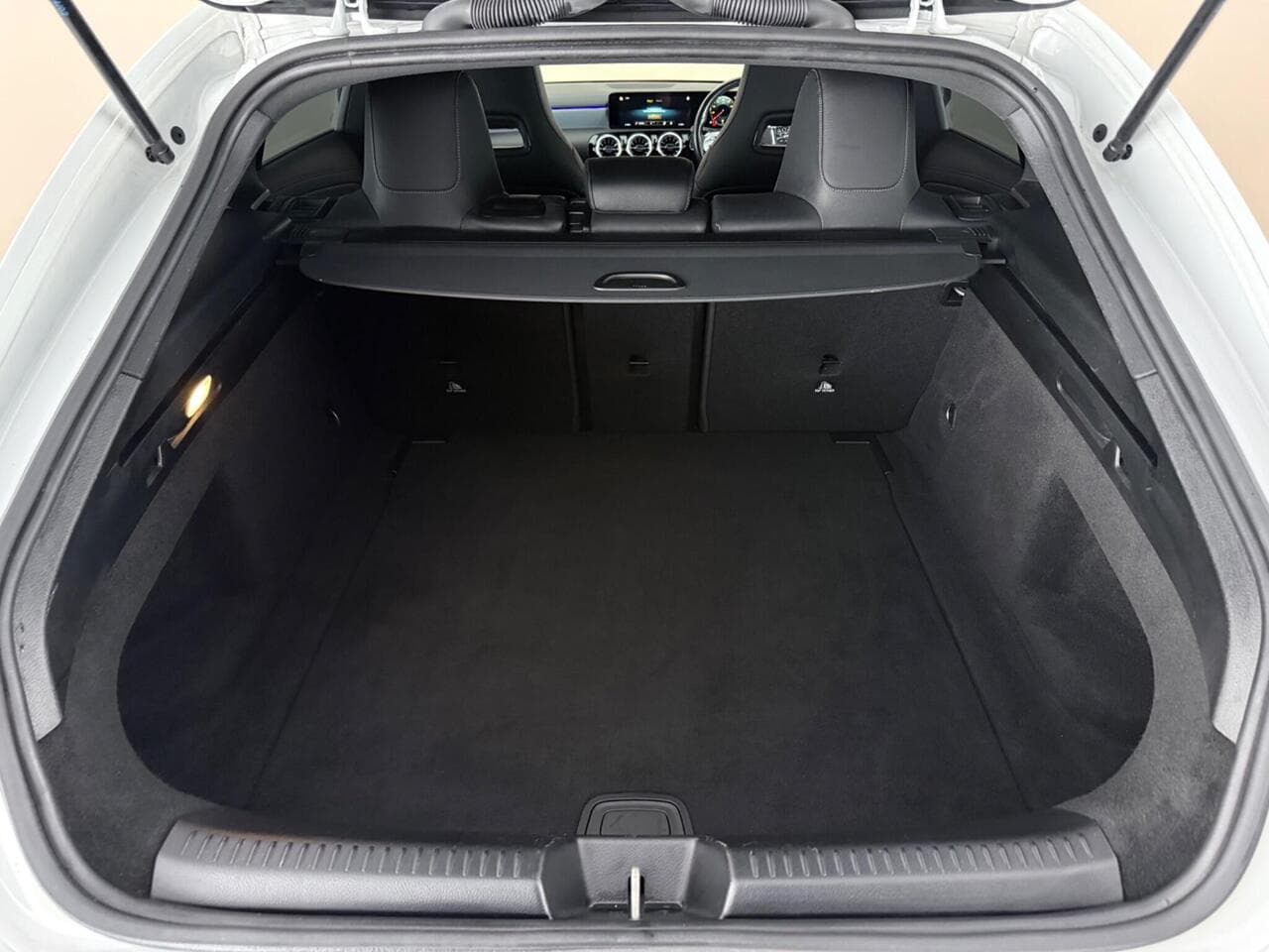 Mercedes-Benz CLA thumbnail Boot
