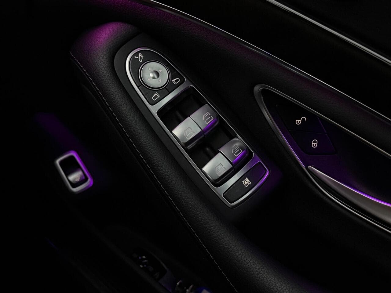 Mercedes-Benz S Class thumbnail Inconclusive
