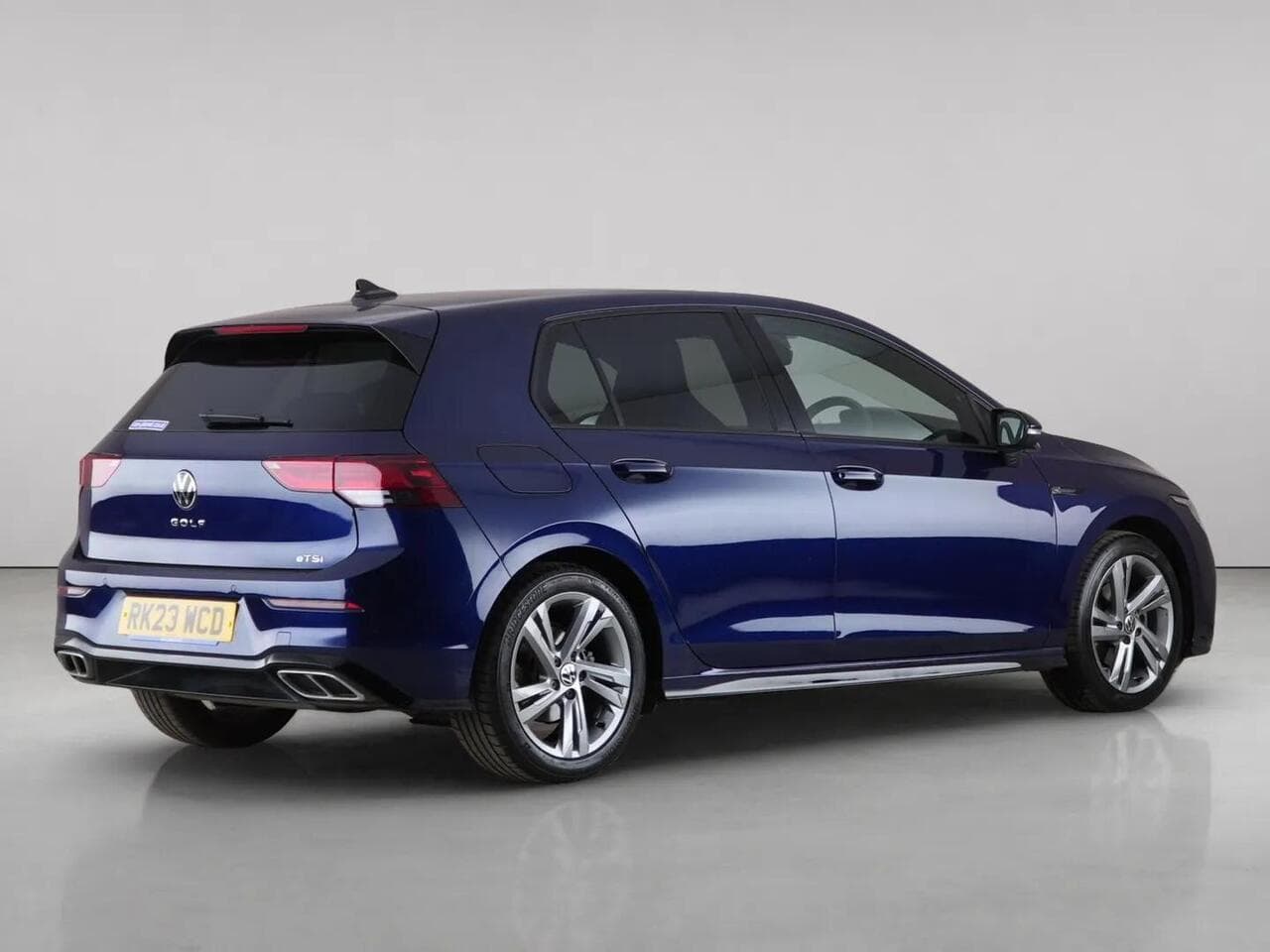 Volkswagen Golf thumbnail Rear Right