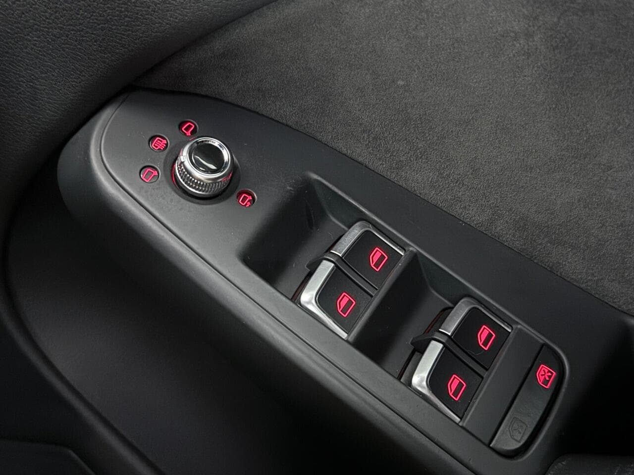 Audi A5 thumbnail Misc Controls