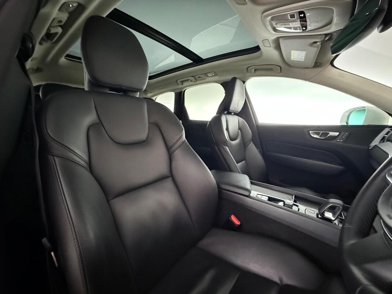 Volvo XC60 thumbnail Seat Driver