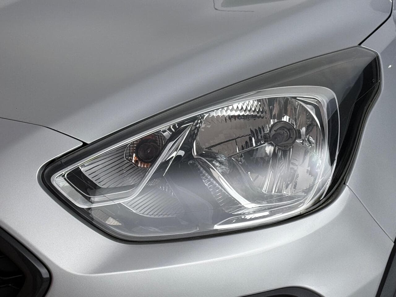 Ford Ka+ thumbnail Lights Front